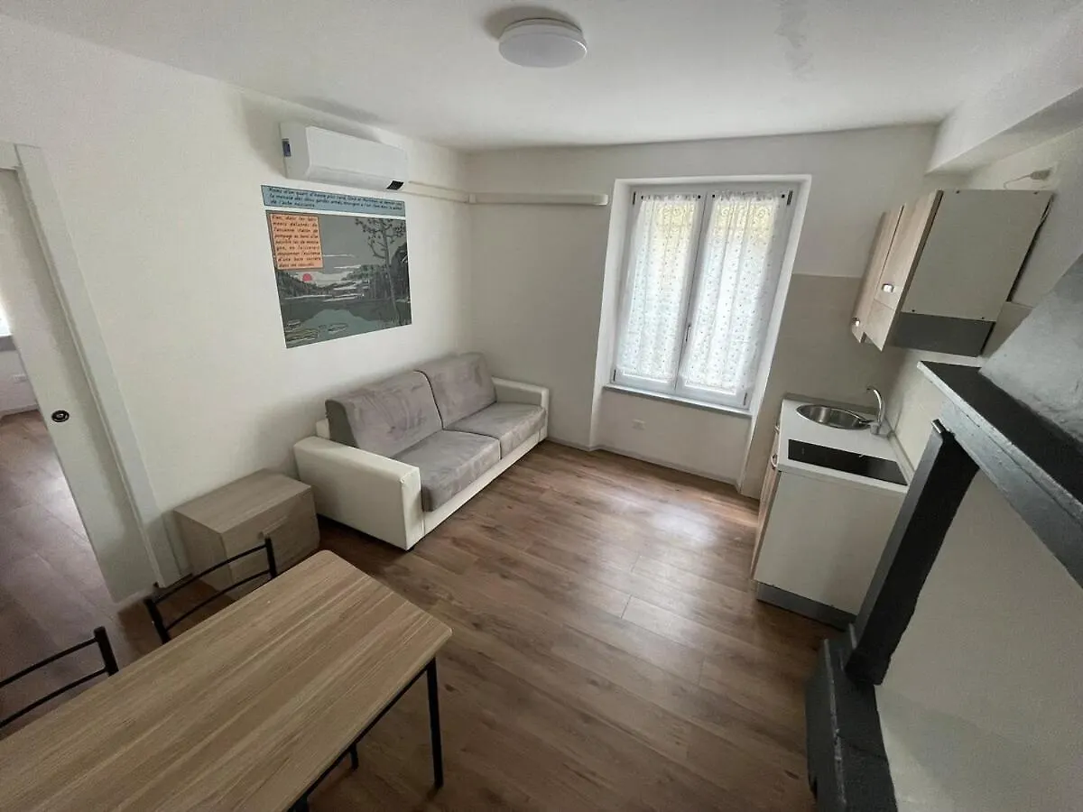 L'Etrange Rendez-Vous Tome 2 Apartment Carona
