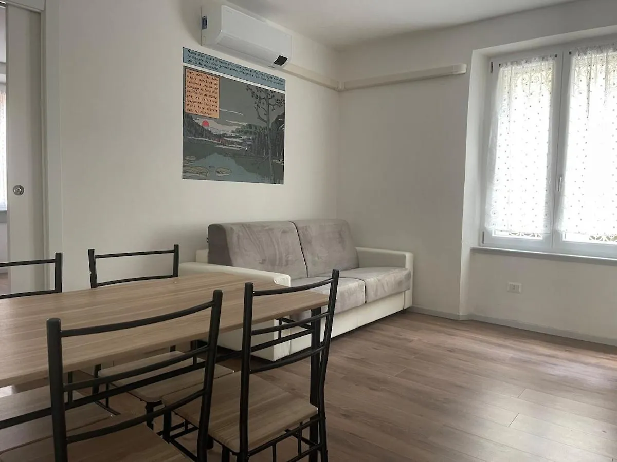 L'Etrange Rendez-Vous Tome 2 Apartment Carona